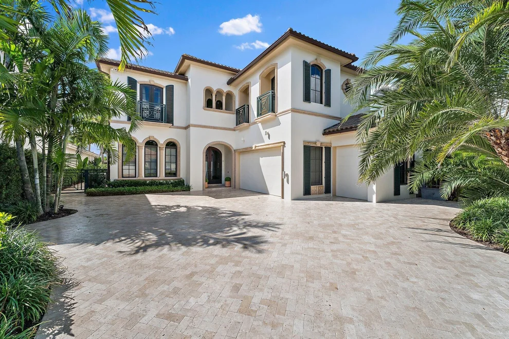 Unit for sale at 13741 Le Havre Drive, Palm Beach Gardens, FL 33410