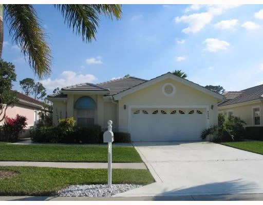 Unit for sale at 6358 Breckenridge Circle, Lake Worth, FL 33467