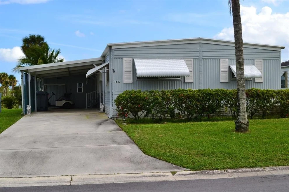 Unit for sale at 1620 SW 64th Way, Boca Raton, FL 33428