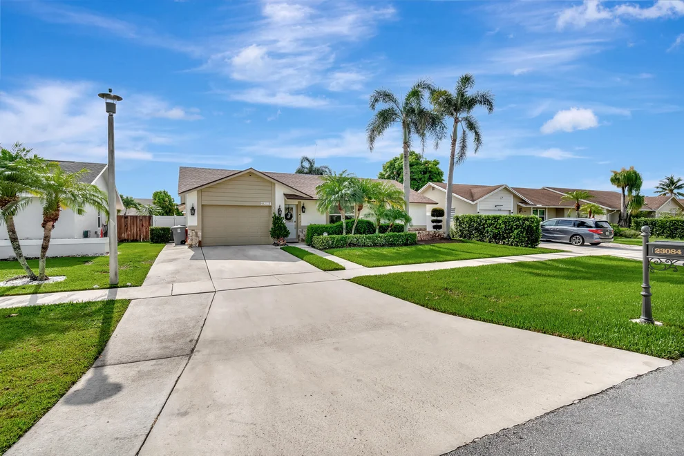 Unit for sale at 23084 SW 54th Avenue, Boca Raton, FL 33433
