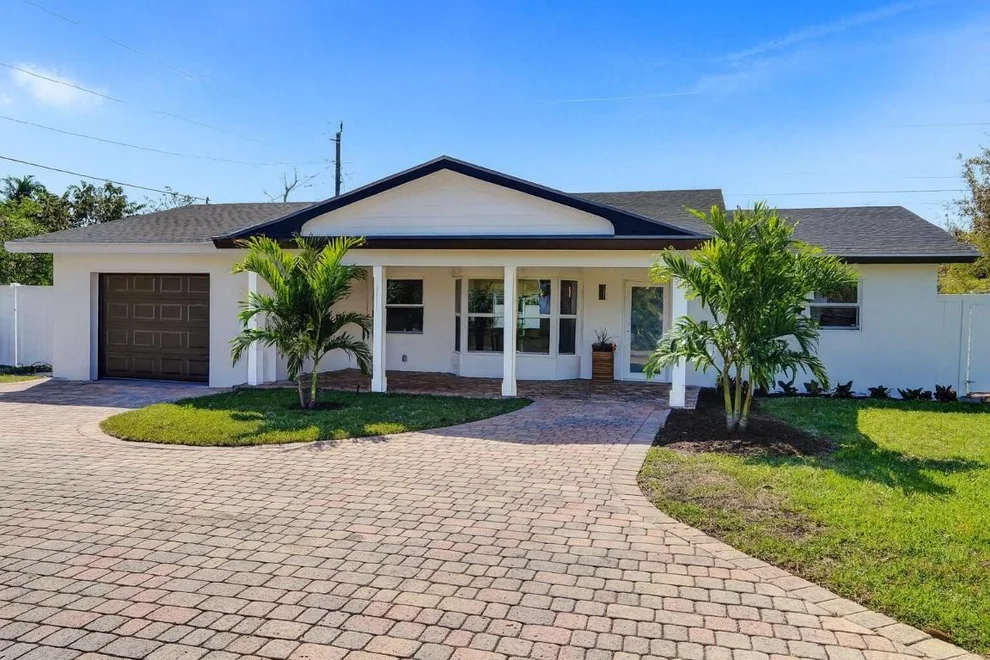 Unit for sale at 530 Kingbird Circle, Delray Beach, FL 33444