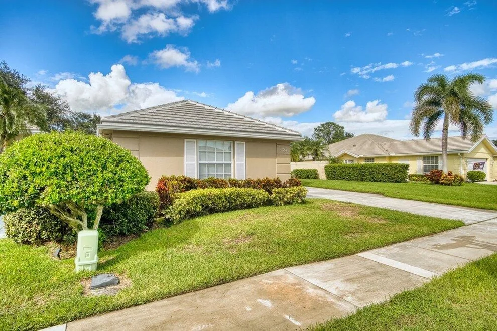 Unit for sale at 324 NW Bentley Circle, Port St Lucie, FL 34986