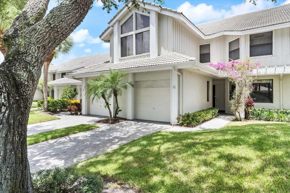 Unit for sale at 17541 Ashbourne Way, Boca Raton, FL 33496