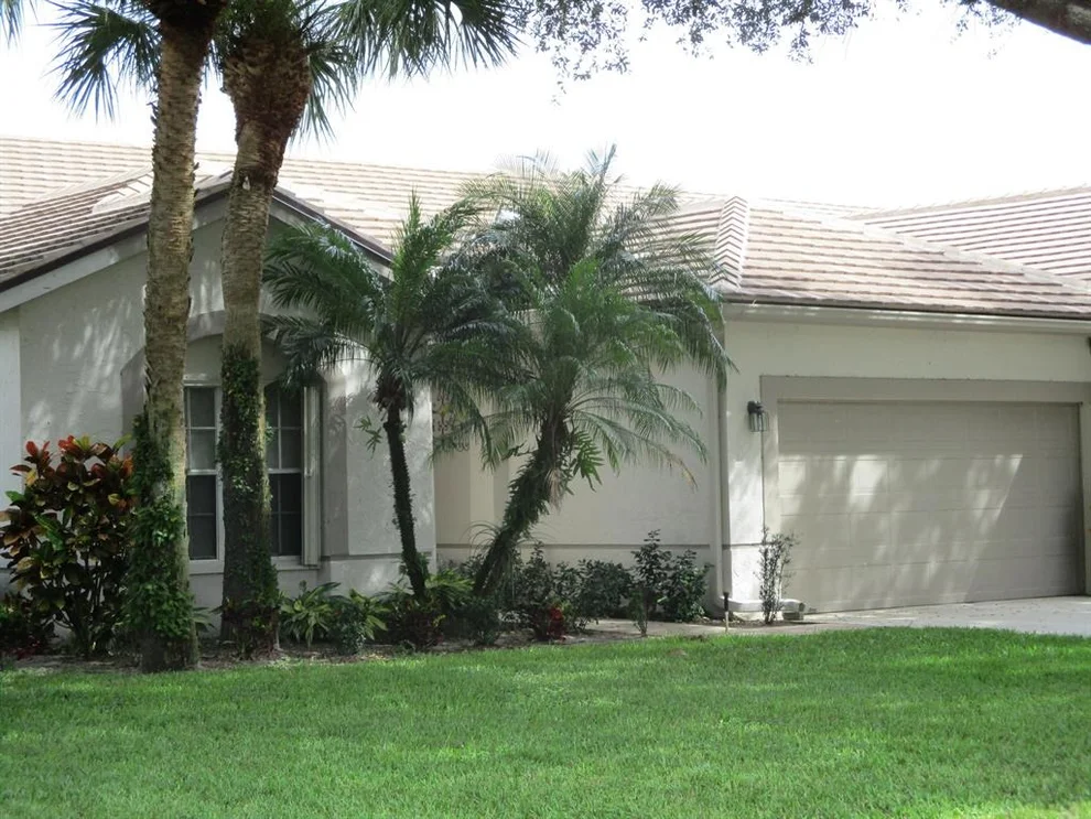 Unit for sale at 7400 Rockbridge Circle, Lake Worth, FL 33467