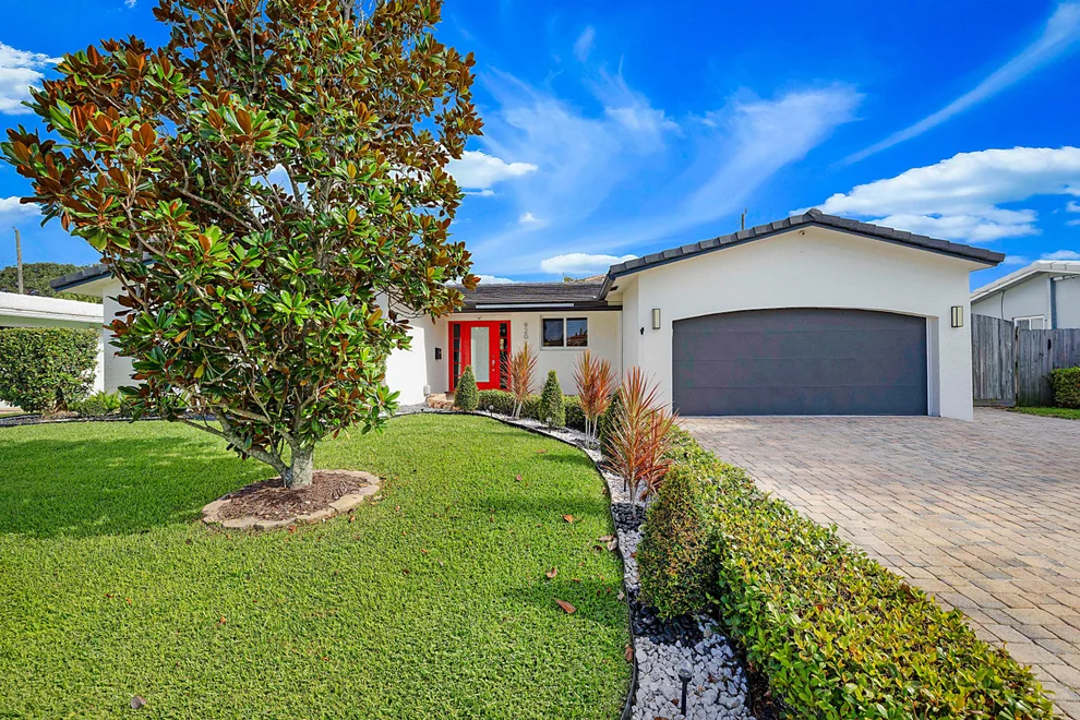 Unit for sale at 920 SE 17th Street, Deerfield Beach, FL 33441