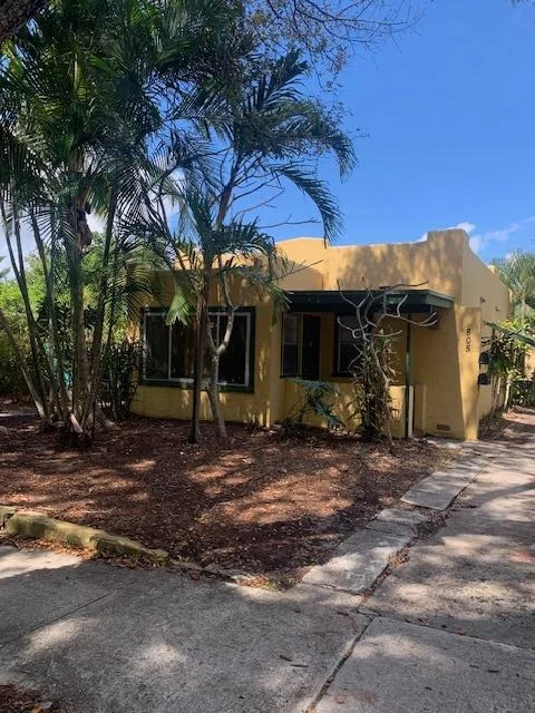 Unit for sale at 805 Sunset Road, West Palm Beach, FL 33401