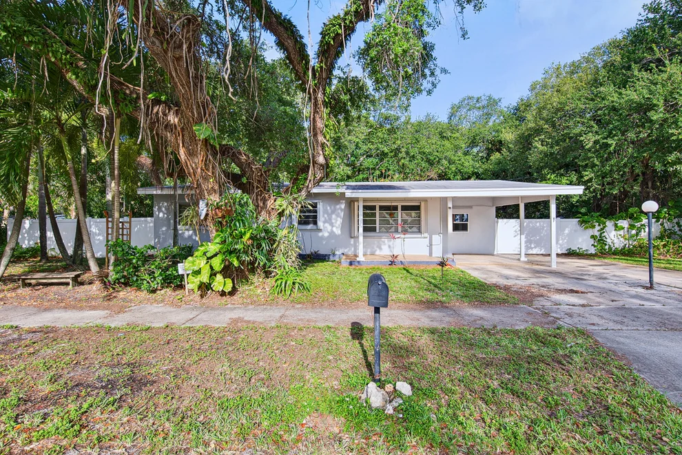 Unit for sale at 1425 SW 19th Avenue, Fort Lauderdale, FL 33312