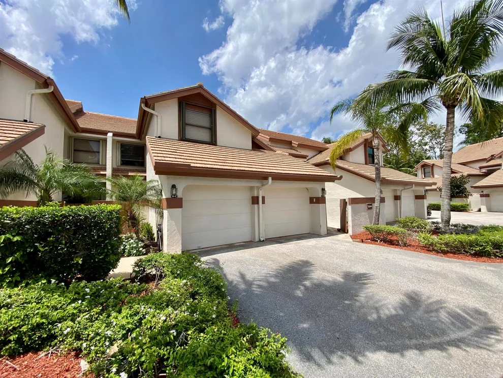 Unit for sale at 12644 Shoreline Drive, Wellington, FL 33414