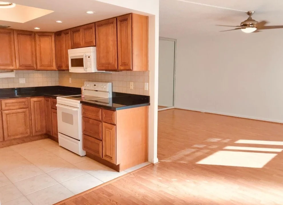 Unit for sale at 2069 Oakridge F, Deerfield Beach, FL 33442