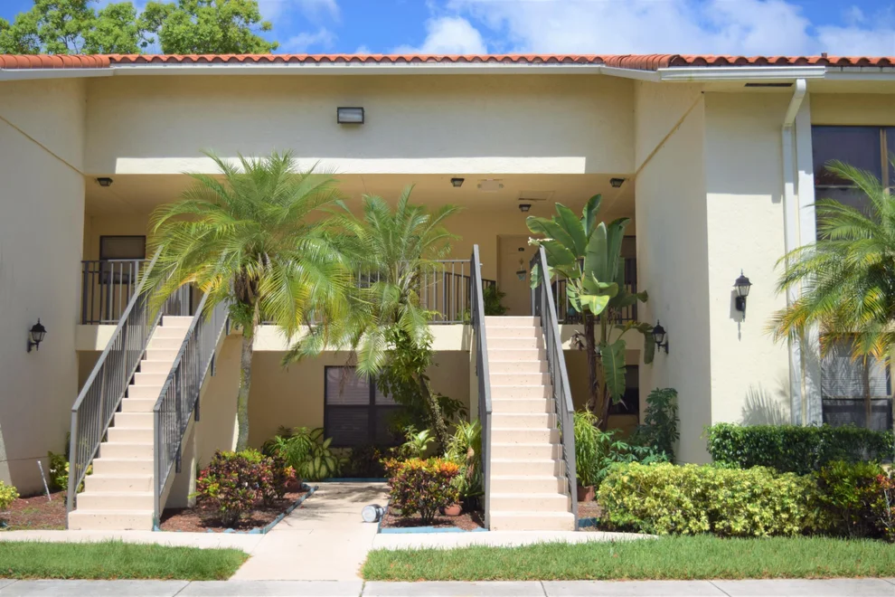 Unit for sale at 1560 Windorah Way, West Palm Beach, FL 33411