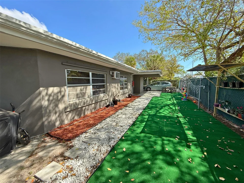Unit for sale at 1390 Riverland Road, Fort Lauderdale, FL 33312
