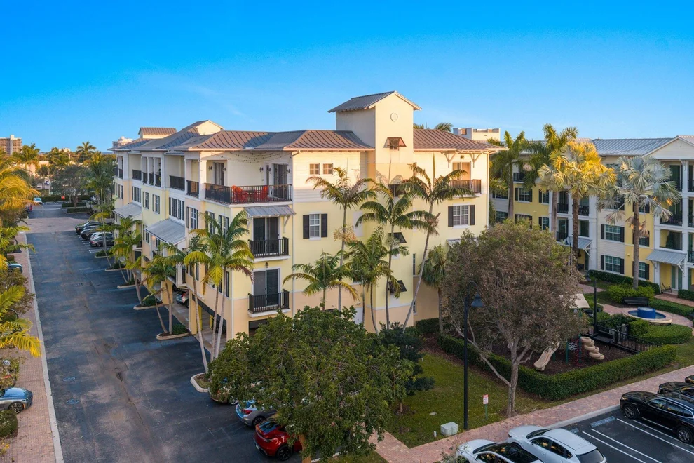 Unit for sale at 226 N Latitude Circle, Delray Beach, FL 33483