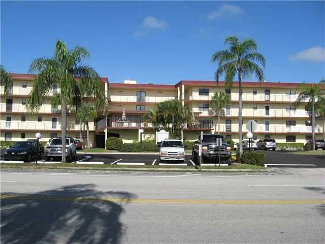 Unit for sale at 9233 SW 8th Street, Boca Raton, FL 33428
