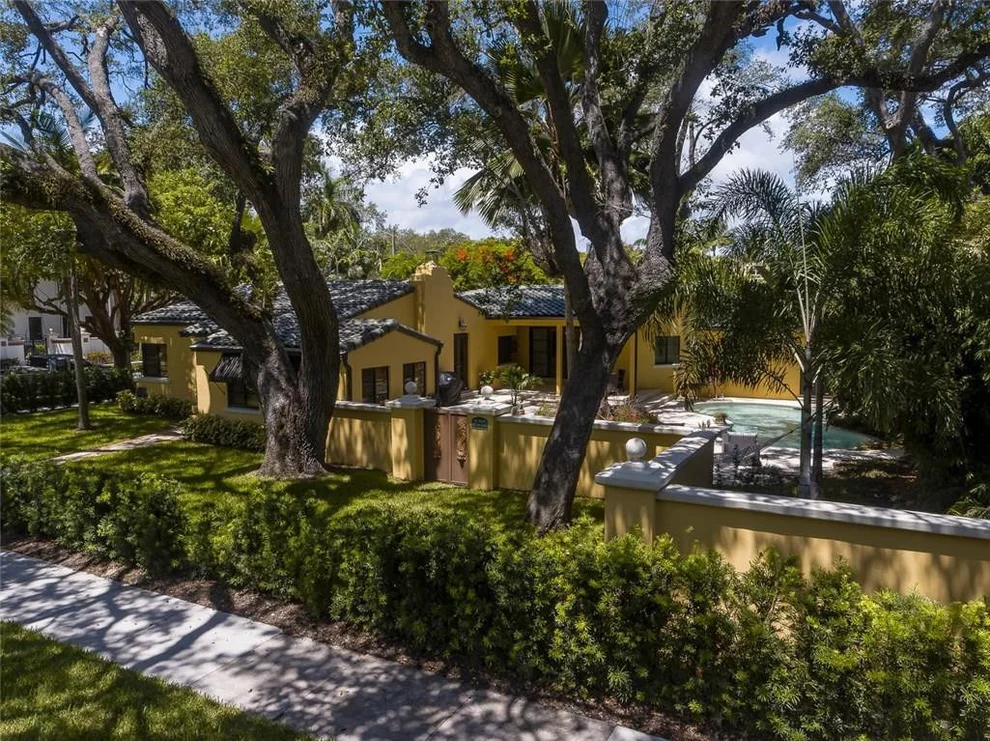 Unit for sale at 1 N Victoria Park Road, Fort Lauderdale, FL 33301