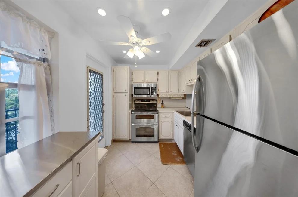 Unit for sale at 3000 N Palm Aire Drive, Pompano Beach, FL 33069