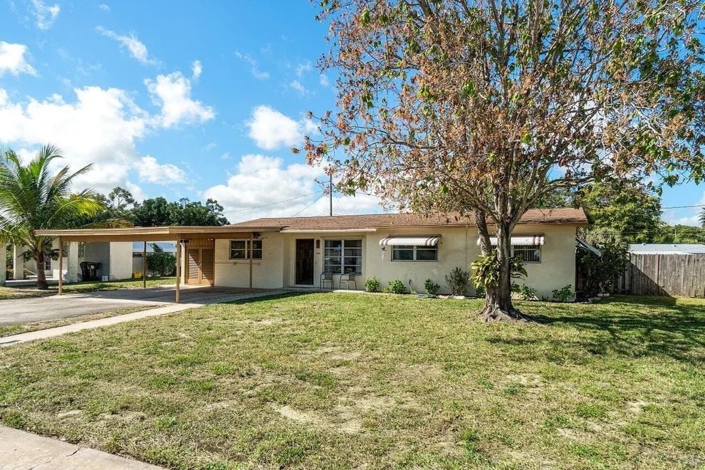Unit for sale at 1308 Crest Drive, Lake Worth Beach, FL 33461