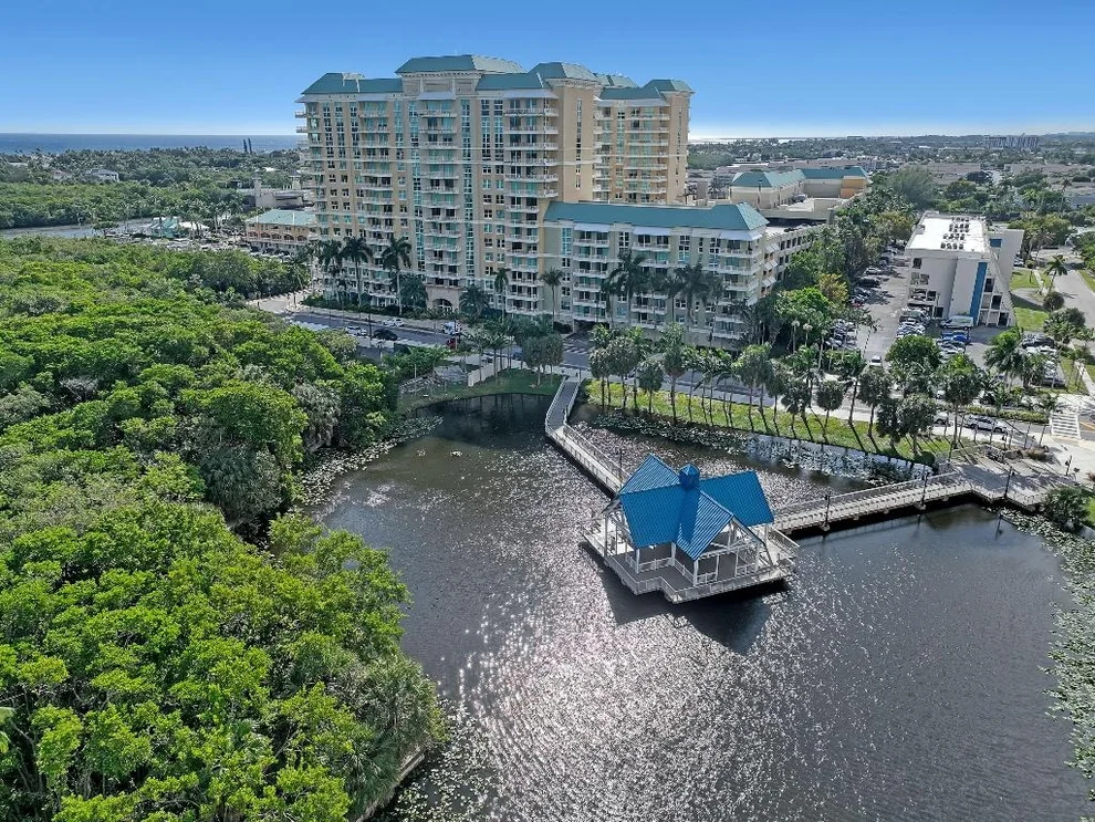 Unit for sale at 700 E Boynton Beach Boulevard, Boynton Beach, FL 33435
