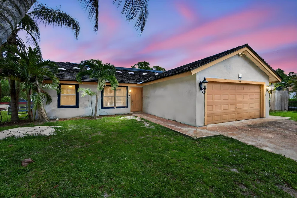 Unit for sale at 17851 62nd Road N, Loxahatchee, FL 33470