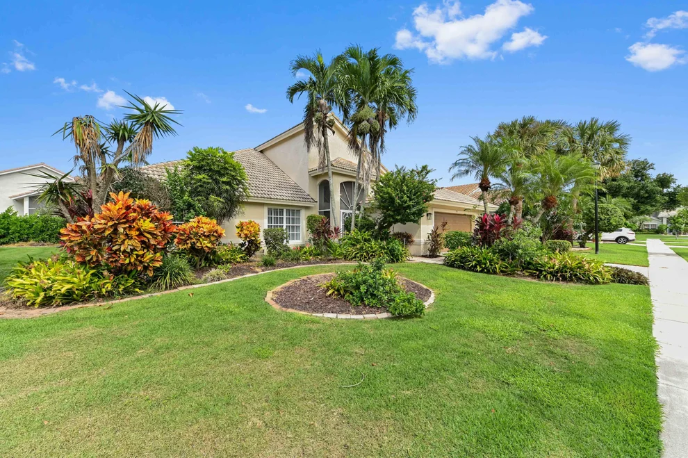 Unit for sale at 7351 Sterling Falls Lane W, Boynton Beach, FL 33437