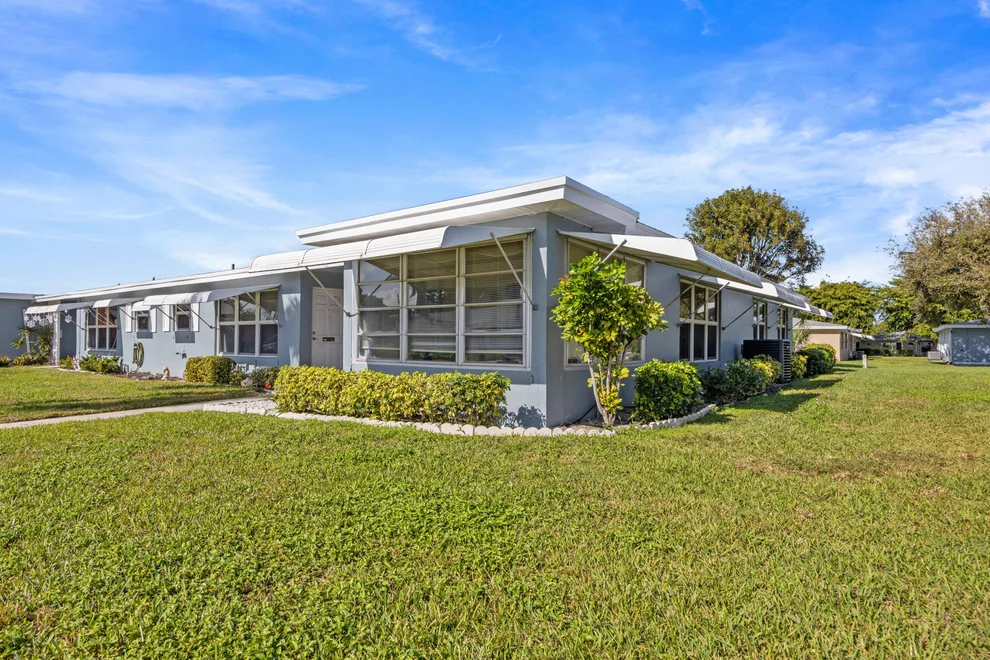 Unit for sale at 275 High Point Court, Boynton Beach, FL 33435