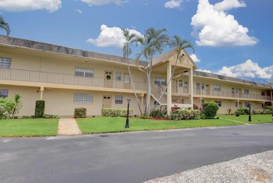 Unit for sale at 1700 Dover Road, Delray Beach, FL 33445