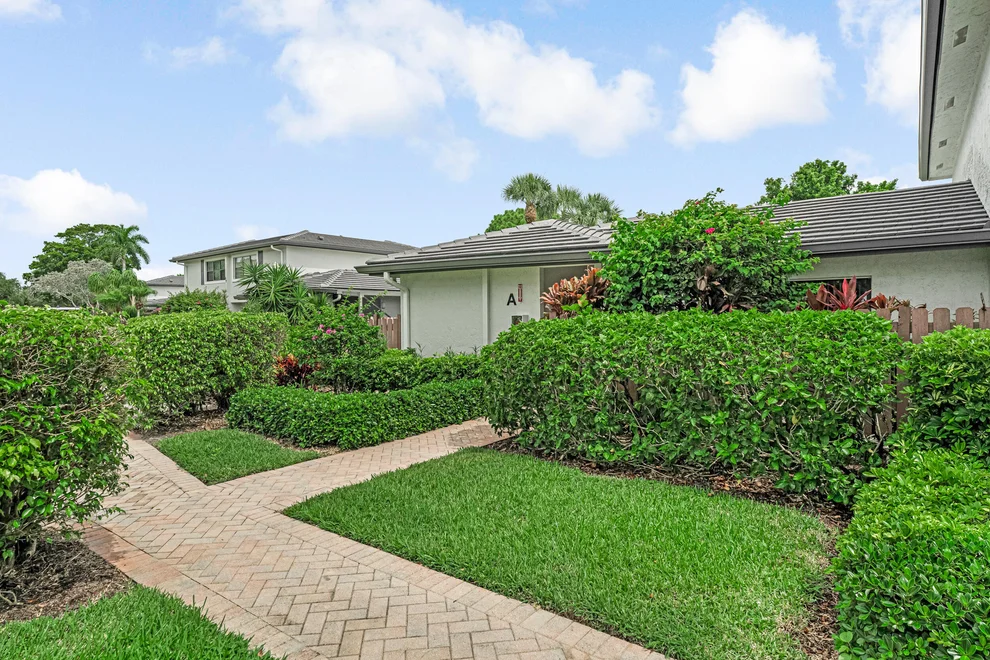 Unit for sale at 26 Southport Lane, Boynton Beach, FL 33436