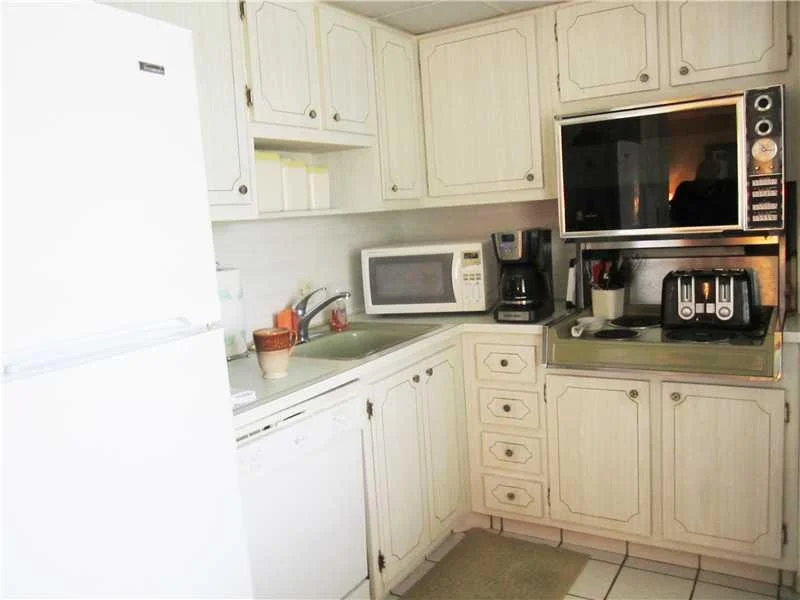 Unit for sale at 3250 N Palm Aire Drive, Pompano Beach, FL 33069
