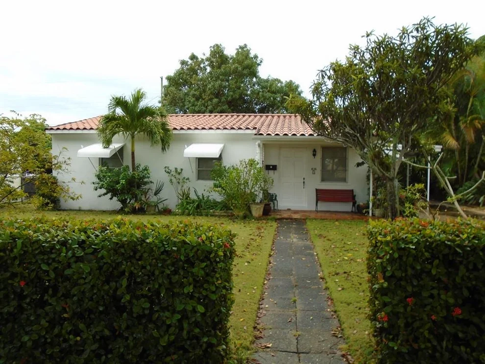 Unit for sale at 836 Glenridge Drive, West Palm Beach, FL 33405