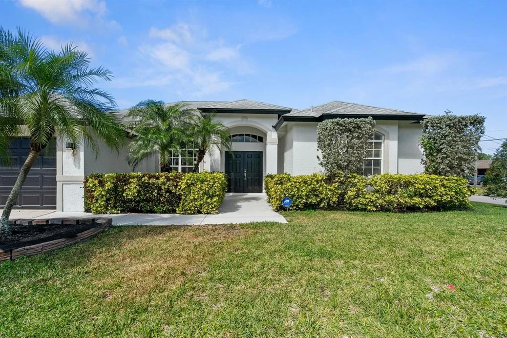 Unit for sale at 1702 SW Cashmere Boulevard, Port St Lucie, FL 34953