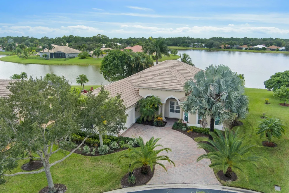 Unit for sale at 372 SW Quiet Woods, Port St Lucie, FL 34953