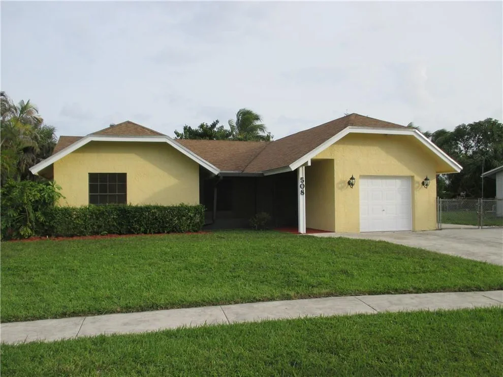 Unit for sale at 508 SW 75th Avenue, North Lauderdale, FL 33068