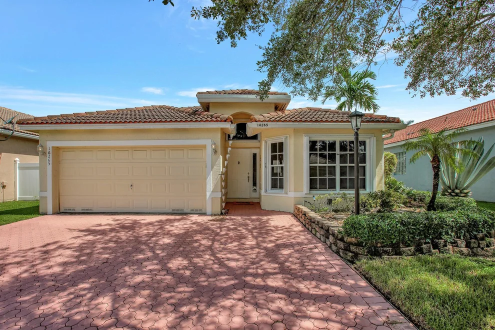Unit for sale at 16265 NW 24th Street, Pembroke Pines, FL 33028