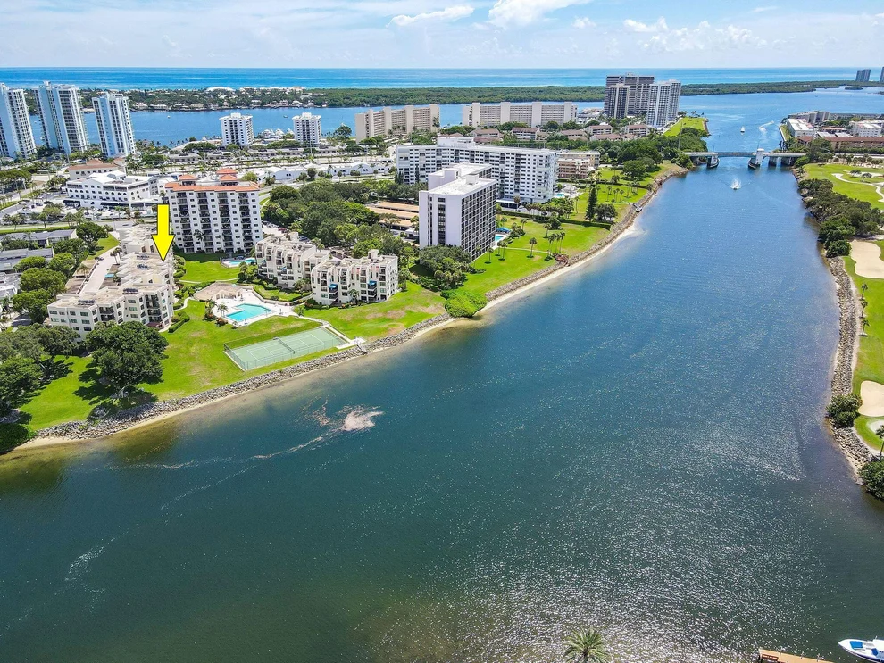 Unit for sale at 372 Golfview Road, North Palm Beach, FL 33408