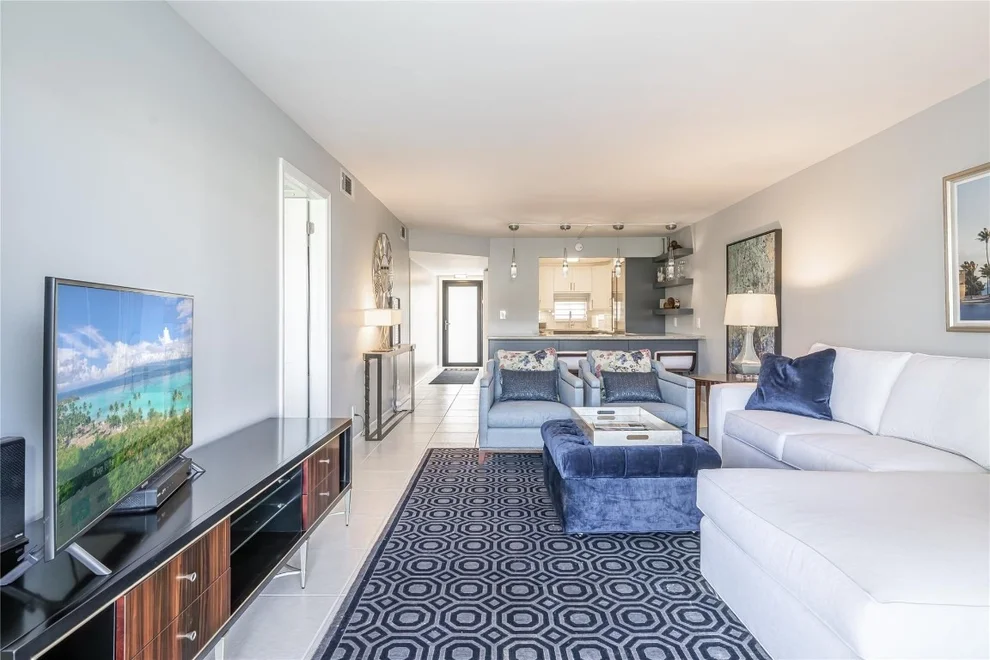 Unit for sale at 8961 S Hollybrook Boulevard, Pembroke Pines, FL 33025