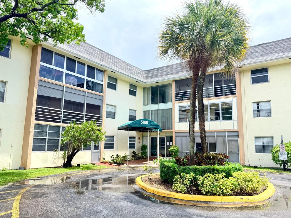 Unit for sale at 5180 E Sabal Palm Boulevard, Tamarac, FL 33319