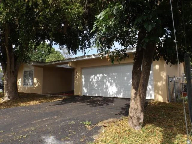 Unit for sale at 3921 SW 67th Terrace, Miramar, FL 33023