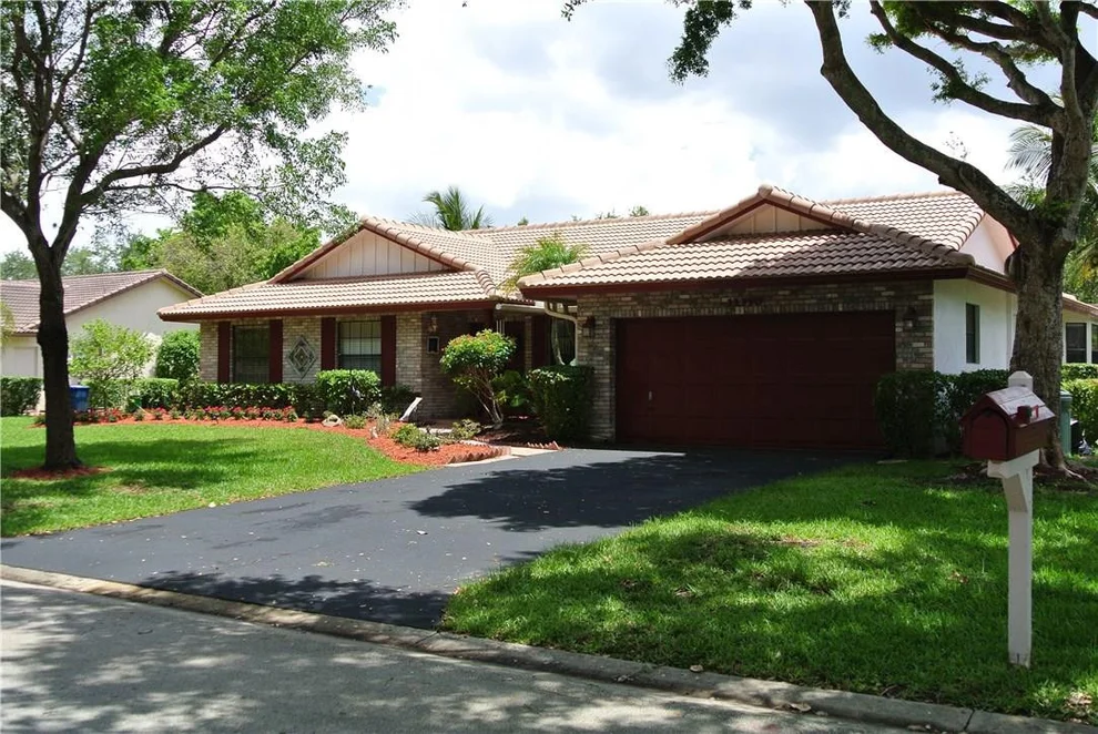 Unit for sale at 11390 NW 1st Place, Coral Springs, FL 33071