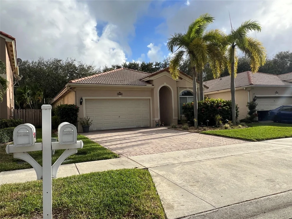 Unit for sale at 4140 Banyan Trails Drive, Coconut Creek, FL 33073