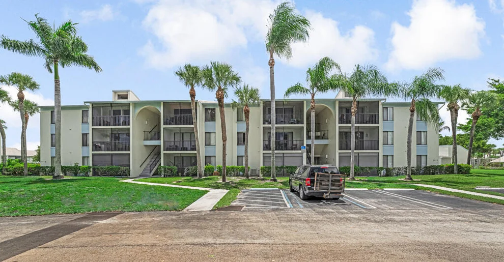 Unit for sale at 1112 GREEN PINE Boulevard, West Palm Beach, FL 33409