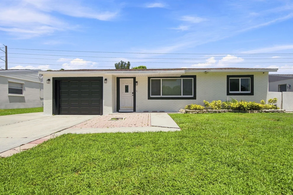 Unit for sale at 7741 SW 1ST Street, Margate, FL 33068