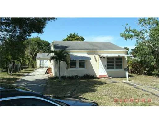 Unit for sale at 2511 Monroe Street, Hollywood, FL 33020