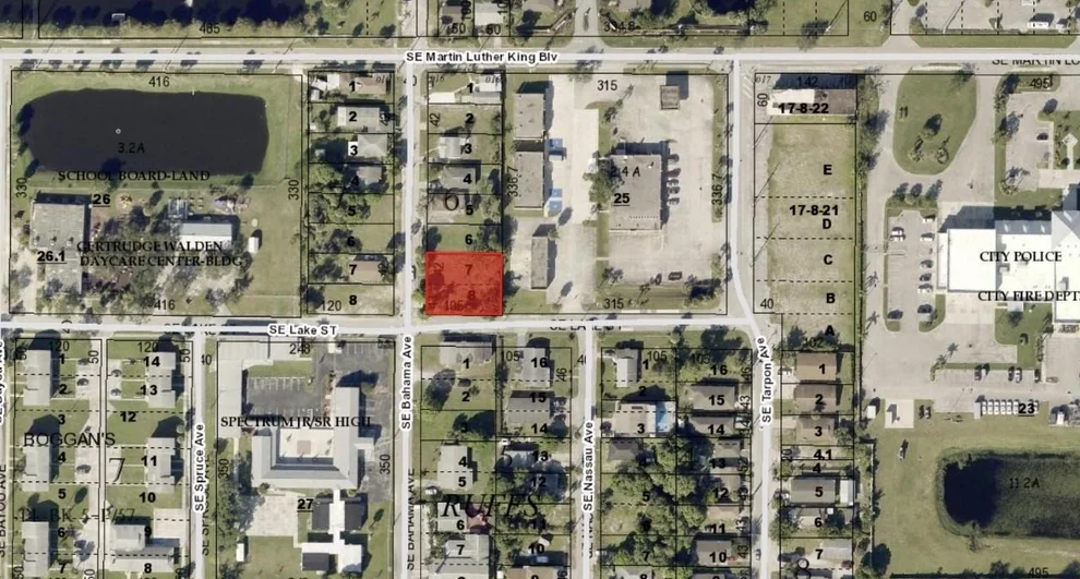 Unit for sale at 725 SE Bahama Avenue, Stuart, FL 34994