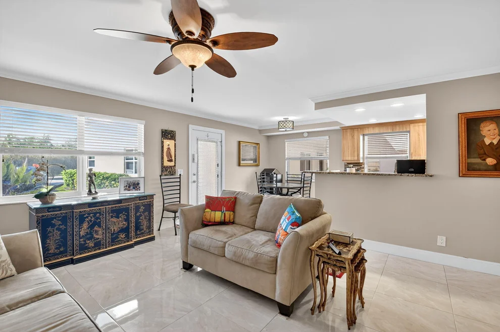 Unit for sale at 161 Flanders D, Delray Beach, FL 33484