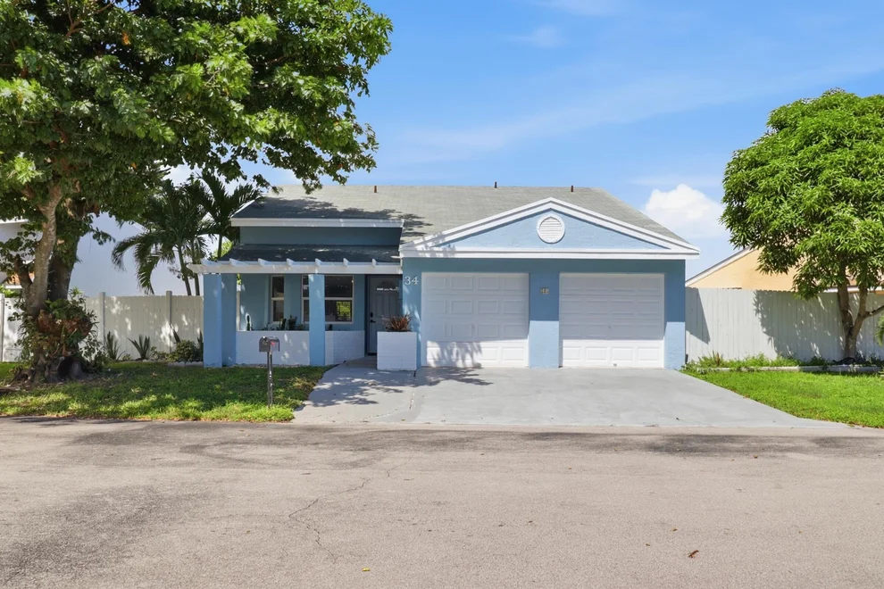 Unit for sale at 34 Paxford Lane, Boynton Beach, FL 33426