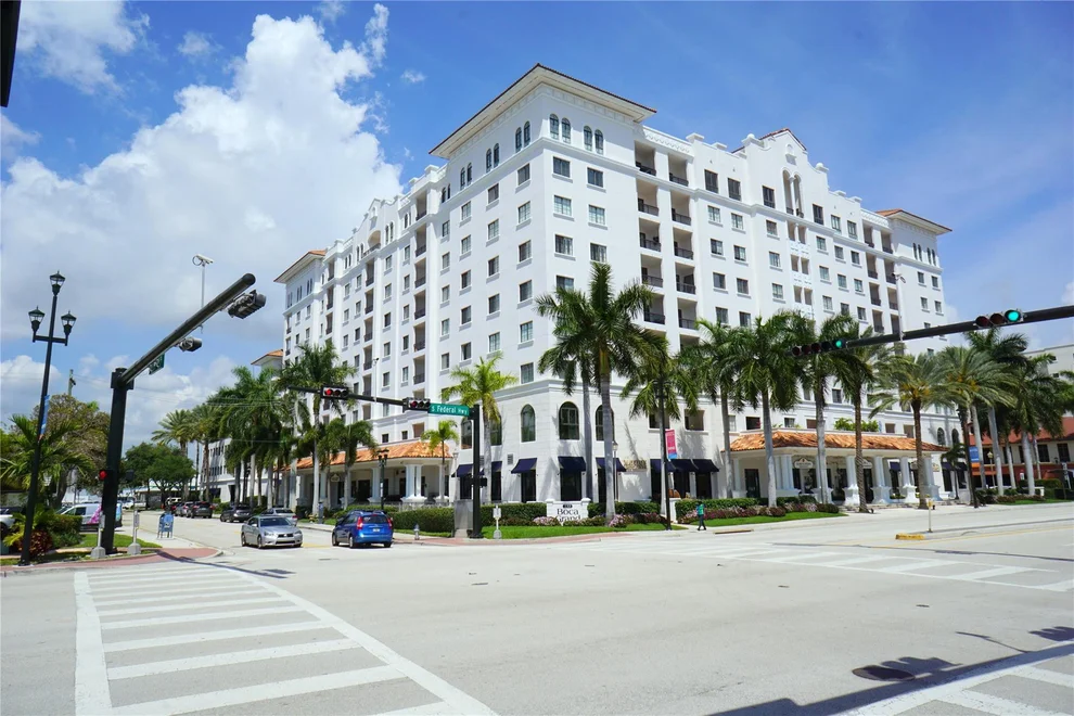 Unit for sale at 233 S Federal Highway, Boca Raton, FL 33432
