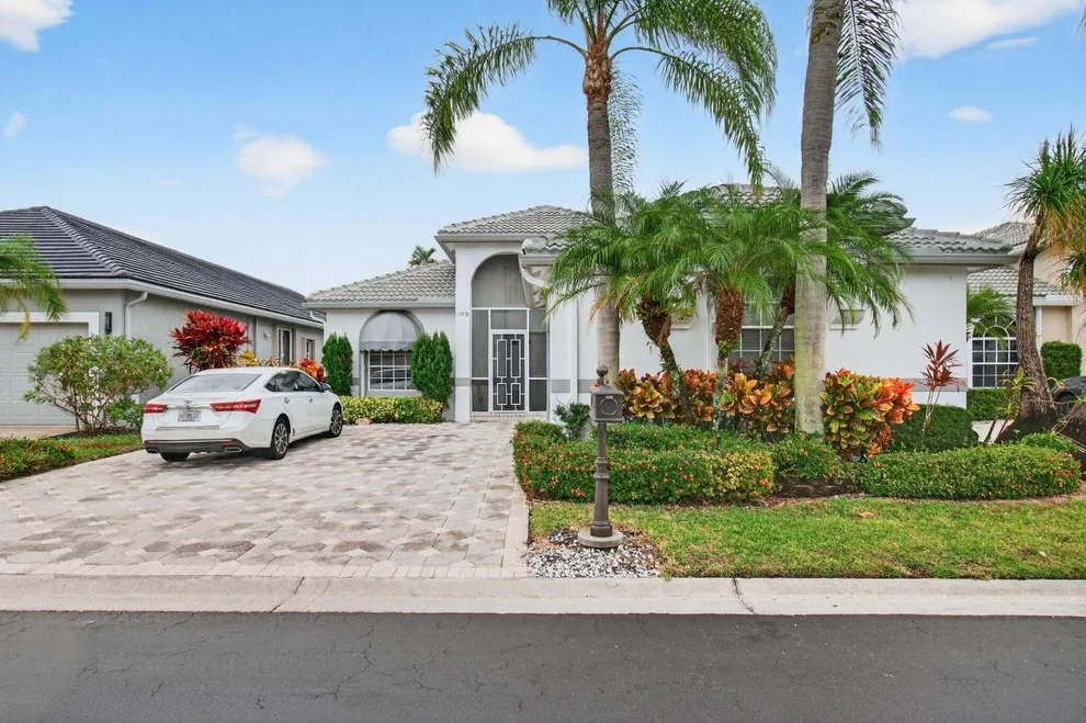 Unit for sale at 11910 Fountainside Circle, Boynton Beach, FL 33437