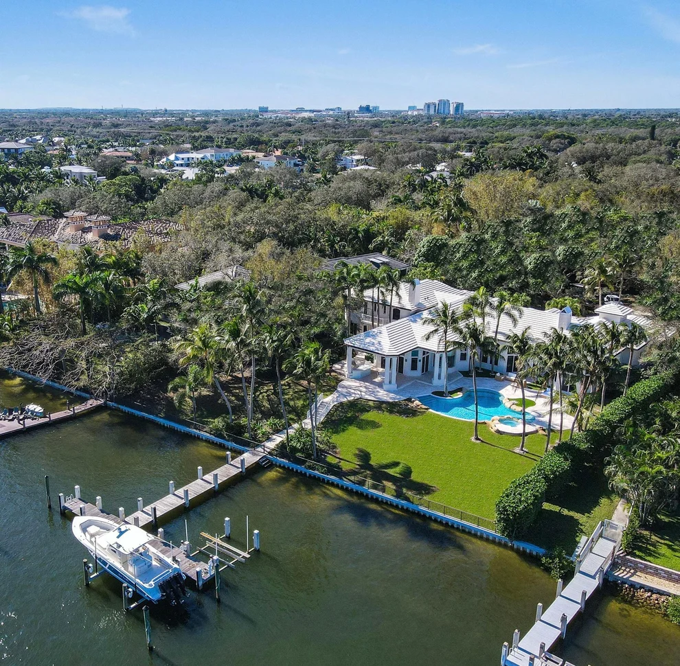 Unit for sale at 2270 Wilsee Road, Palm Beach Gardens, FL 33410
