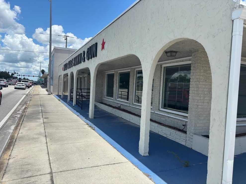 Unit for sale at 119 S Parrott Avenue, Okeechobee, FL 34974