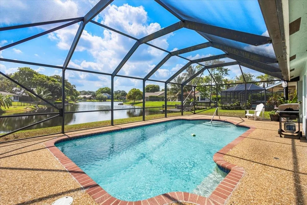 Unit for sale at 5750 SW 88th Avenue, Cooper City, FL 33328
