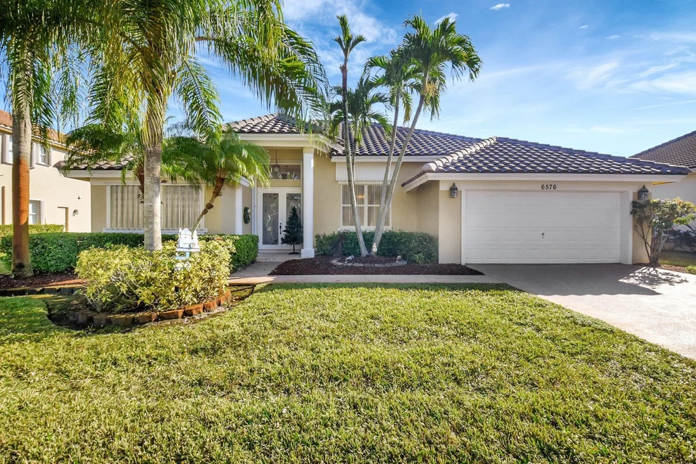 Unit for sale at 6576 Rock Creek Drive, Lake Worth, FL 33467